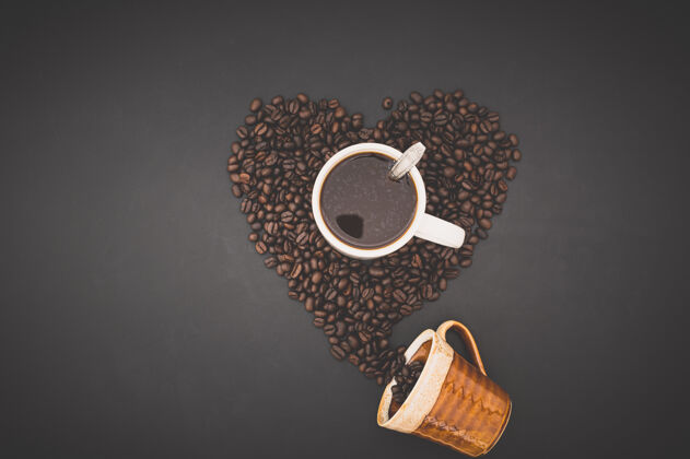 浓缩咖啡我喜欢喝咖啡桌子饮料浪漫
