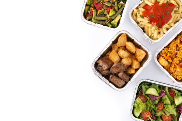 准备把健康食品放在锡箔盒里带走晚餐低脂健康