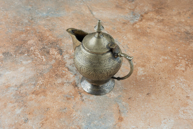 旧的古色古香的大理石水壶物品古董古董