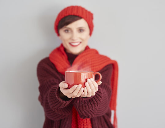 人类冬天喝热茶最好咖啡杯女人魅力