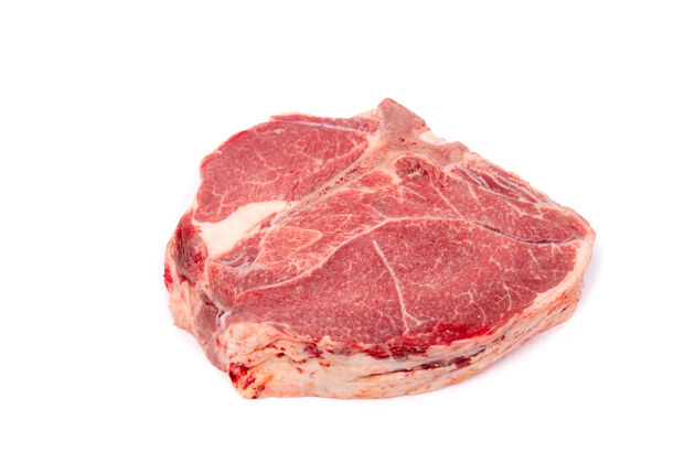 牛腰肉一块新鲜的生马肉隔离在白色的表面上 生的蛋白质块