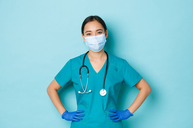 成人年轻的亚洲女护士摆姿势人女人保健