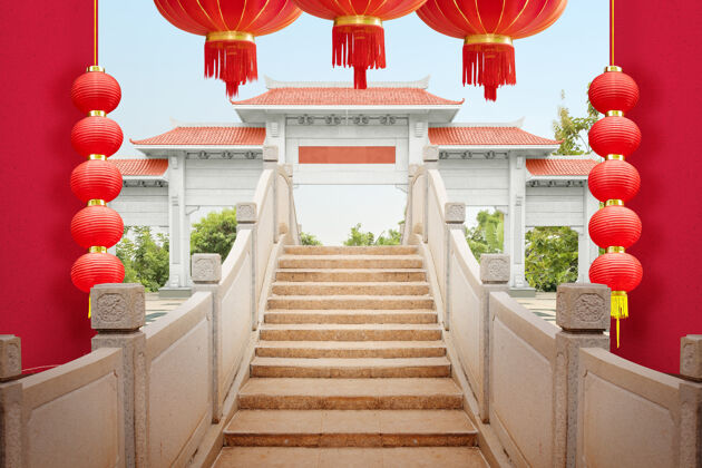 门口红顶中国馆大门和挂红灯笼的拱桥古代结构桥梁