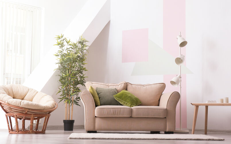 椅子客厅内部配有舒适的沙发舒适沙发室内