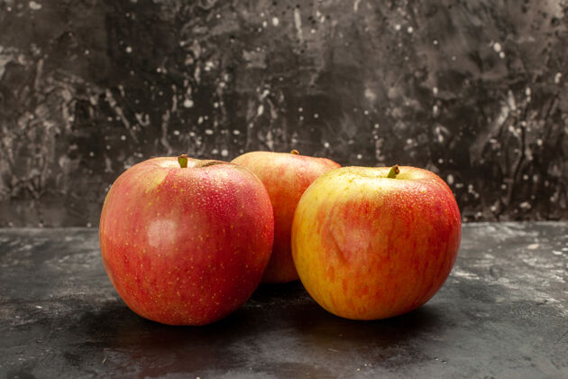 水果正面图新鲜苹果上深色水果成熟维生素树醇厚果汁图片颜色苹果芒果农产品