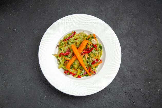 蔬菜胡萝卜沙拉蔬菜沙拉一餐餐厅盘子