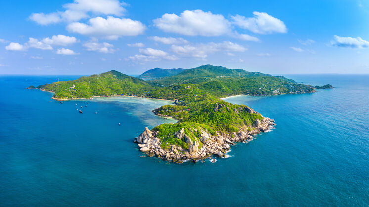 无人机视图鸟瞰美丽的泰国苏拉特萨尼岛的高涛岛泰国美丽鸟瞰