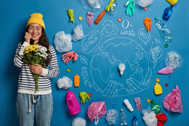 垃圾青年女性环保志愿者理念垃圾清洁画