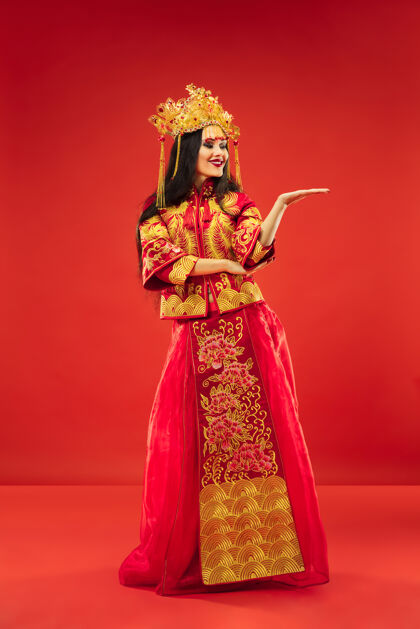 文化中国传统的优雅女子在工作室里过红成人女演员传统