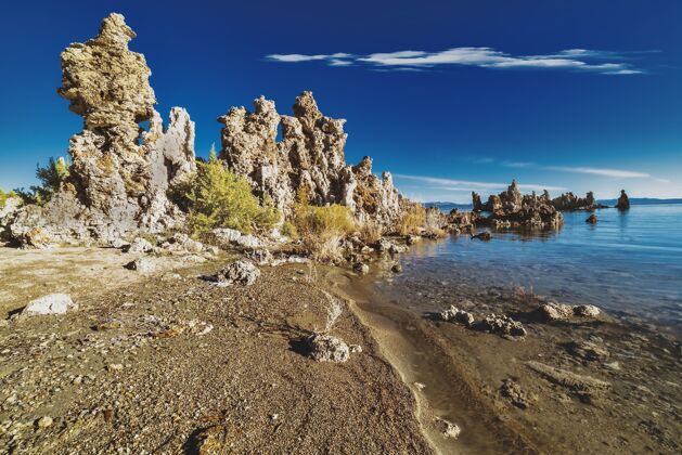 乡村加利福尼亚莫诺湖凝灰岩国家自然保护区的凝灰岩塔的美丽照片景点位置公园