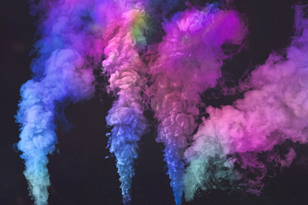 漂浮粉红色和蓝色烟雾效果的黑色壁纸雾蒸汽抽象
