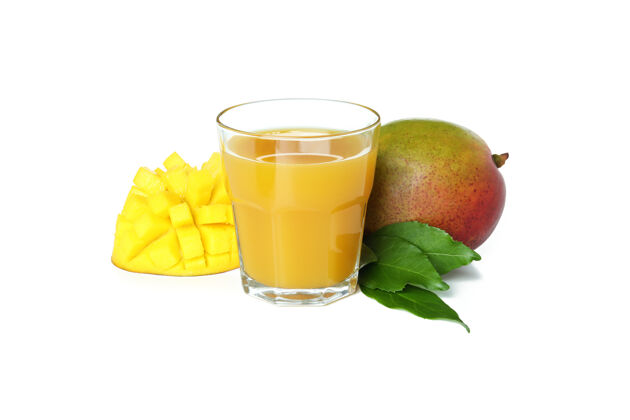 食物芒果汁和水果隔离在白色上自然多汁夏季